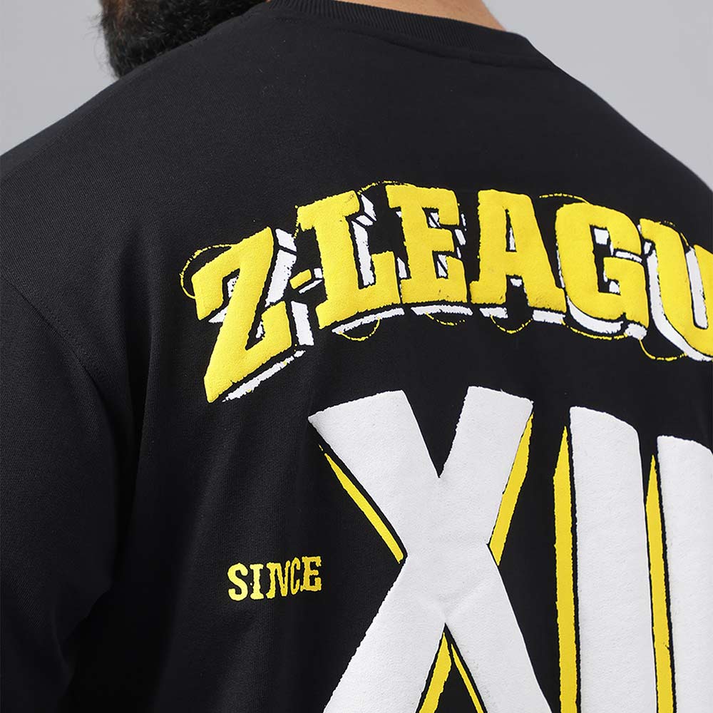 3 - MuscleBlaze Z-League T-Shirt,  Black  XL