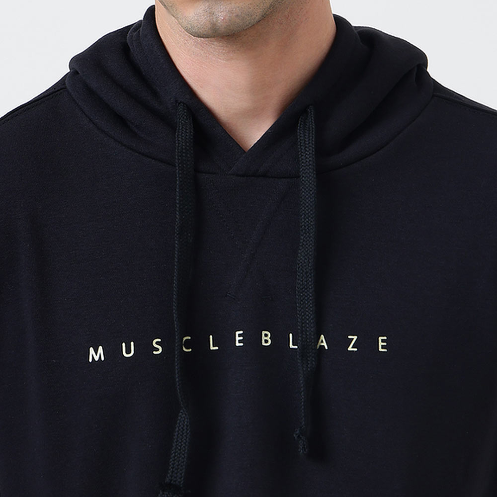 8 - MuscleBlaze Carnage Hoodie,  Small  Black