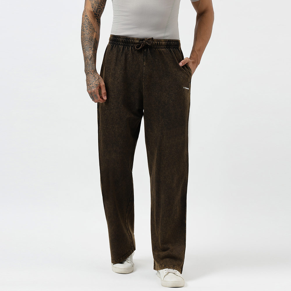 2 - MuscleBlaze Z Verse Washed Oversized Joggers, Inferno Rust X-Small