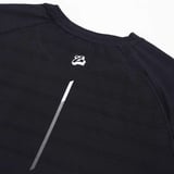 https://img2.hkrtcdn.com/43456/prd_4345581-MuscleBlaze-Active-Tee-Half-Sleeve-Medium-Midnight-Black_o.jpg