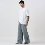 https://img2.hkrtcdn.com/43539/prd_4353881-MuscleBlaze-Z-Verse-Oversized-Solid-TShirt-Large-White_o.jpg
