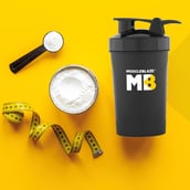 MuscleBlaze Compact Shaker, Black 500 ml