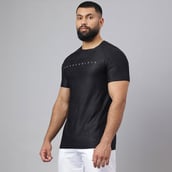 3 - MuscleBlaze Camo Dry-Fit Active Tee Half Sleeve,  Black  Large