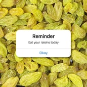 4 - Yogabar Seedless Green Raisins,  500 g  Natural (Pack of 2) 