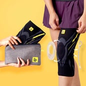 1 - betterhood Premium Knee Sleeve with with Gel Pad & Side Stabilizers,  Black  Large 