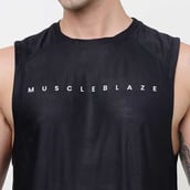 6 - MuscleBlaze Camo Dry-Fit Delt Tank,  Small  Black 