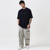 6 - MuscleBlaze Carnage Oversized Tshirt,  Medium  Black 